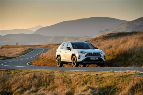 Top 10 Best Hybrid SUVs (2020 Update): UK Market Guide • Motorway