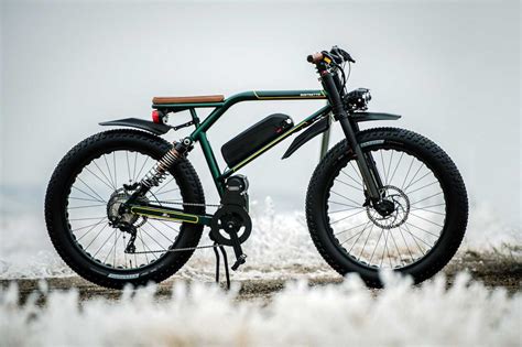 This new 40 MPH electric bike puts a fresh spin on mid-drive mopeds