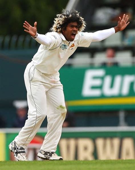 Lasith Malinga appeals successfully | ESPNcricinfo.com