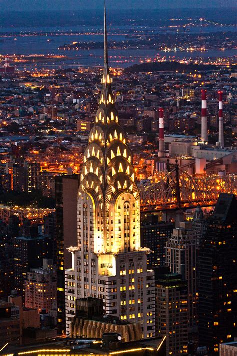 Rao bán tòa nhà Chrysler Building biểu tượng New York | ELLE Decoration VN