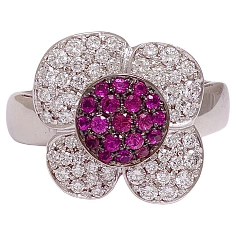 18 kt. White Gold Flower Shape Ring with 1 ct. Diamonds and 0.5 ct. Pink Sapphire For Sale at ...