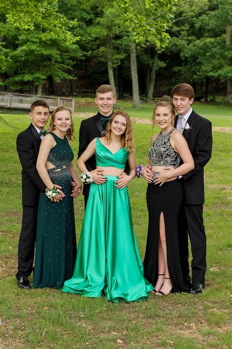 Prom group photo ideas | Prom poses, Prom photos, Prom