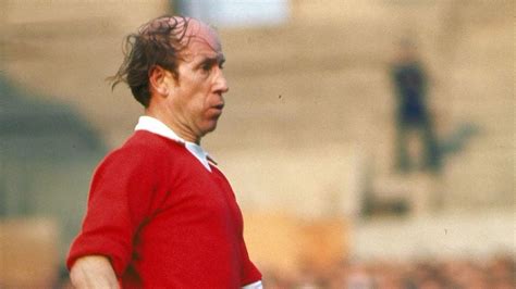 Sir Bobby Charlton: England 1966 World Cup hero and Manchester United ...