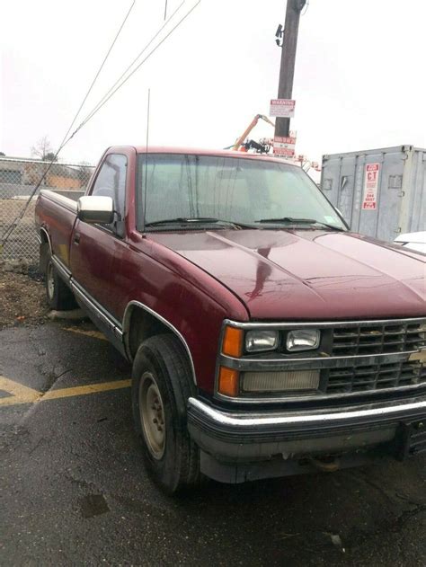 1988 CHEVROLET SILVERADO C/K PICKUP TRUCK 2500 RED 4X4 NO RESERVE for sale