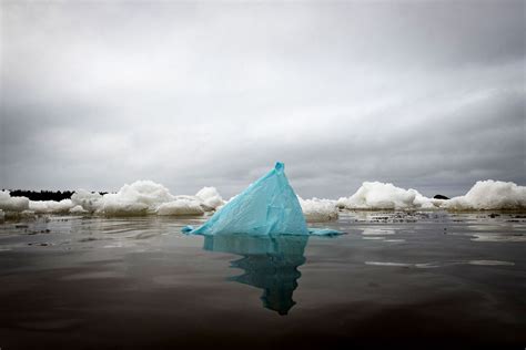 Cleaning up plastic pollution on Earth isn't impossible. A new UN report explains how | Salon.com