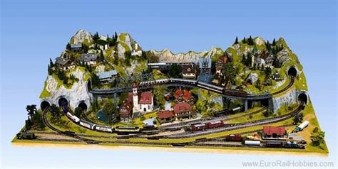 N Scale Model Trains, Model Train Layouts, Scale Models, Train Table ...