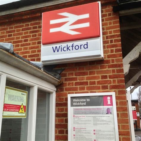 Wickford Railway Station (WIC) - Train Station in Wickford