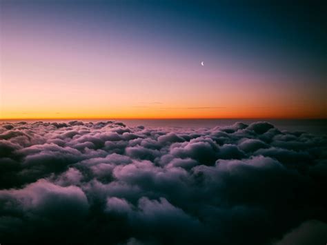 Clouds Porous Sunset Sky Horizon Twilight Moon Above Clouds 4k ...