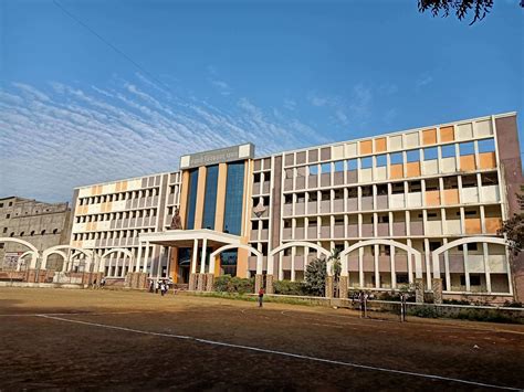 KCES’S M. J. College, JALGAON