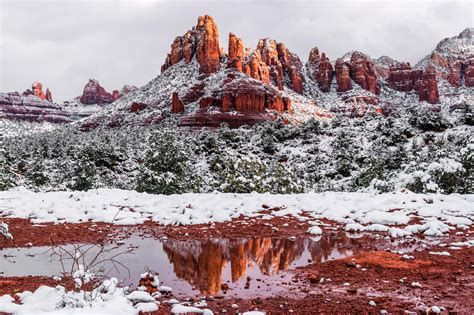 Reflections in snowy Sedona, Arizona [OC] [3500 x 2333] : r/EarthPorn