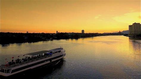 Sarawak Sunset River Cruise Tour from Kuching