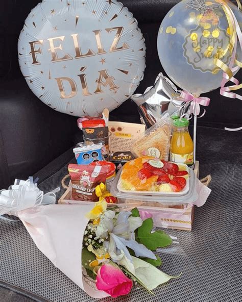 Desayuno con Flores – HappySweets