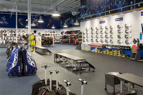 Modern Ice Hockey Shop Display Fixture Retail Hockey Gear Store ...