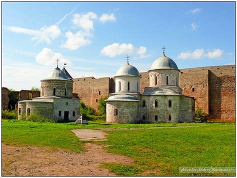 Ivangorod town fortress pictures · Russia Travel Blog