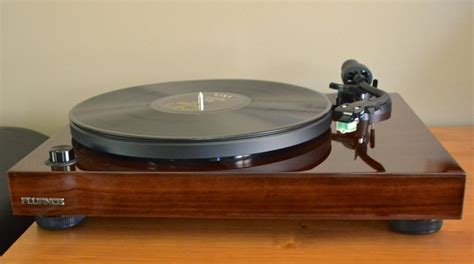 GeekDad Review: Fluance RT81 Turntable - GeekDad