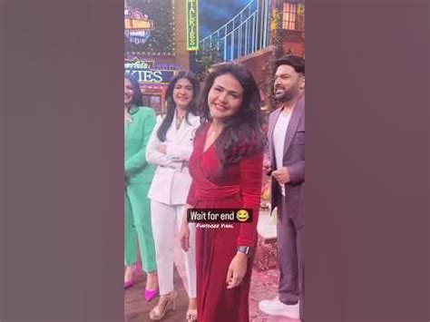 Aaj tak anchor 𝘼𝙣𝙟𝙖𝙣𝙖 𝙊𝙢 𝙆𝙖𝙨𝙝𝙮𝙖𝙥 & 𝙎𝙝𝙬𝙚𝙩𝙖 𝙎𝙞𝙣𝙜𝙝 photoshoot in Kapil Sharma show 😂😂.....#viral ...