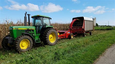 Chopping Corn Silage! With John Deere 4055 & New Holland FP230 - YouTube