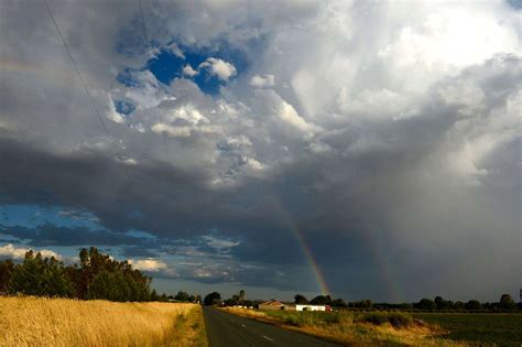 Wild weather in Shepparton makes for a steamy start to 2022 | Cobram ...