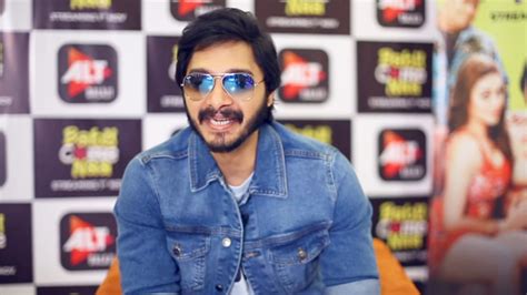 Shreyas Talpade Tells Us About His First Times - Bollywood Hungama