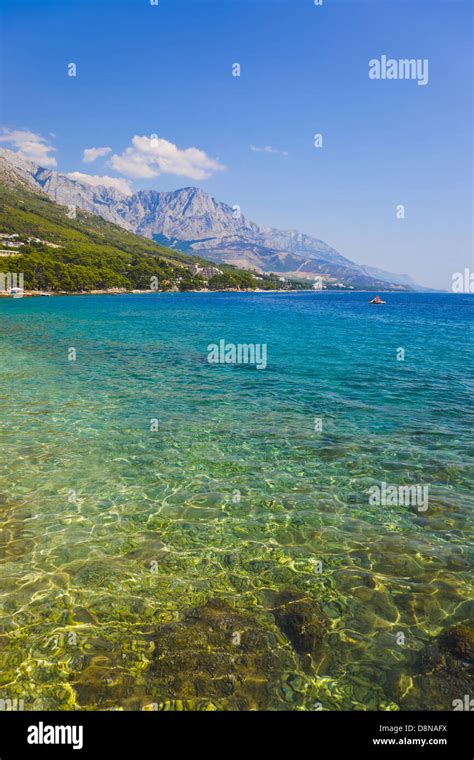 Beach at Brela, Croatia Stock Photo - Alamy