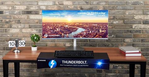 Samsung line of curved OLED monitors just got new models with Intel ...