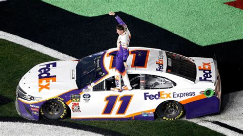 Denny Hamlin wins second Daytona 500 in four years - Sports Illustrated