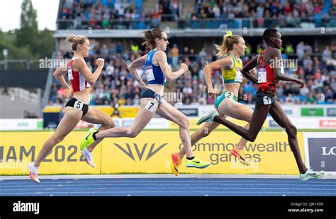 Melissa Courtney-Bryant of Wales and Laura Muir of Scotland competing in the women’s 1500m heats ...