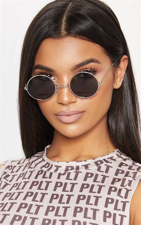 Silver Frame Small Round Sunglasses | PrettyLittleThing QA