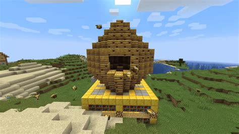 Minecraft Honeycomb: How To Get It And How To Use It - NerdLeaks.com