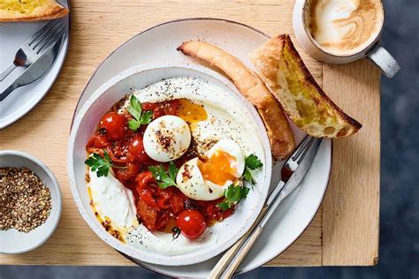 32 big breakfast recipes that bring the cafe to you