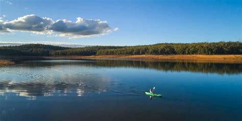 Wellington Dam, WA: Where is the mural and can I go camping?