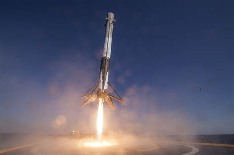 SpaceX: el largo camino para hacer aterrizar un cohete en medio del océano - Eureka