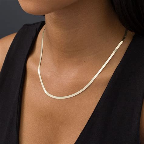 Ladies' 3.0mm Herringbone Chain Necklace in 10K Gold - 18" | Zales