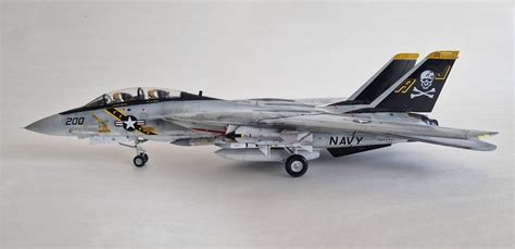 F-14A Tomcat 'Jolly Rogers' from Tamiya 1/48 : r/modelmakers