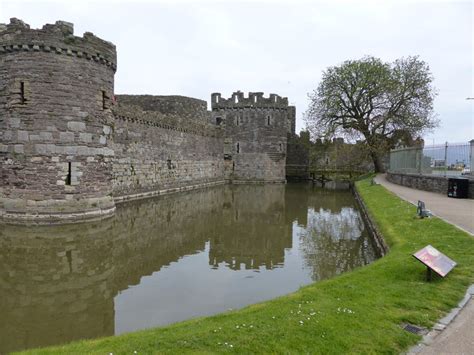 Beaumaris Castle © Chris Gunns :: Geograph Britain and Ireland