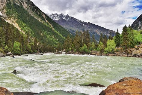 Grand Canyon of Yarlung Tsangpo