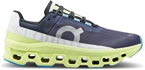 Hoka Bondi 8 vs On Cloudmonster: What Should I Buy? - Runner's Villa