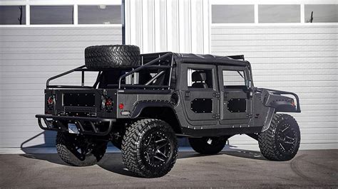 Mil-Spec Hummer H1 Is A Superstar SUV We Want In Our Garage