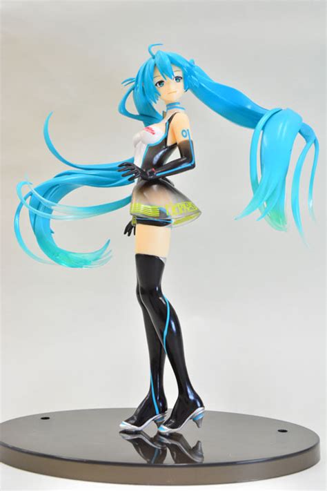 Buy PVC figures - Vocaloid Racing Miku 2011 Premium PVC Figure - Hatsune Miku - Archonia.com