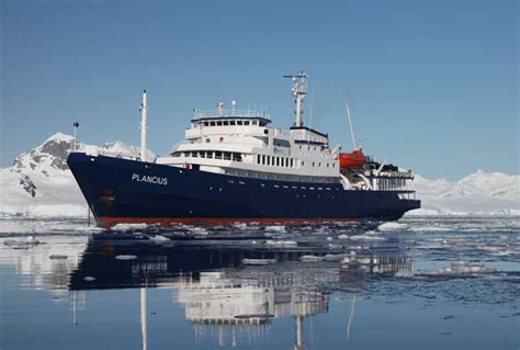 Antarctic Cruise Ships | Compare Expedition Vessels | Swoop