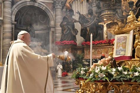 Pope Francis at Epiphany Mass: ‘If we do not worship God, we will worship idols’ | CBCPNews