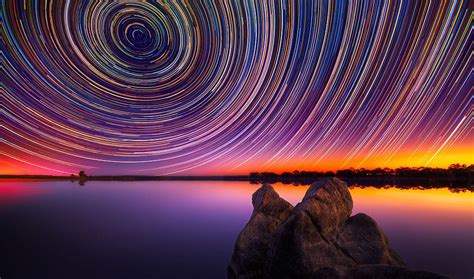 Australian photographer Lincoln Harrison endures 15-hour photo shoots to capture stunning night ...