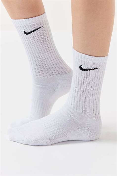 What Size Is Medium Nike Crew Socks