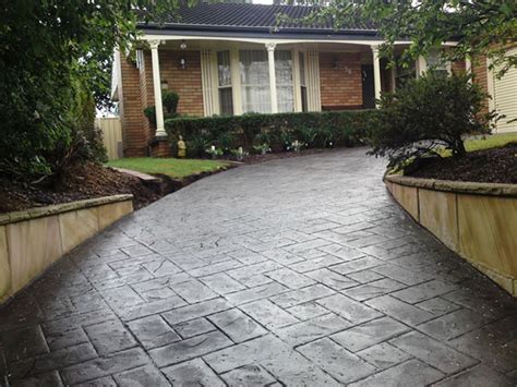 Concrete Driveway Designs & Photos | Wizcrete Concrete Solutions