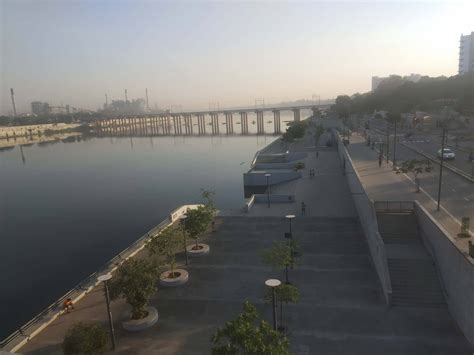 Sabarmati Riverfront - a Heartline of Ahmedabad City - Amazing Tour ...