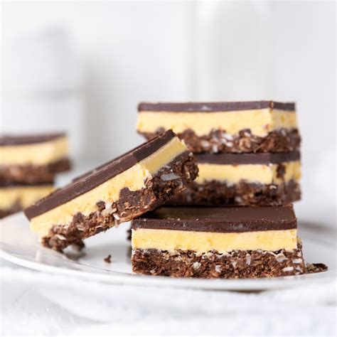 Classic Nanaimo Bars Recipe - Insanely Good