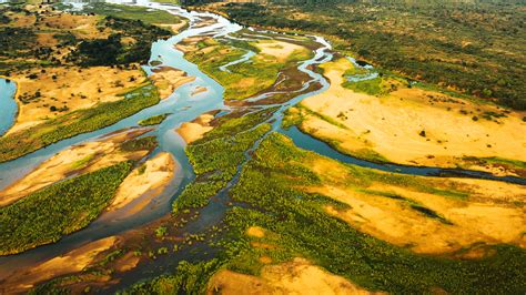 The banks of the Lower Zambezi, aerial view over the Zambezi River, Zambia | Windows Spotlight ...