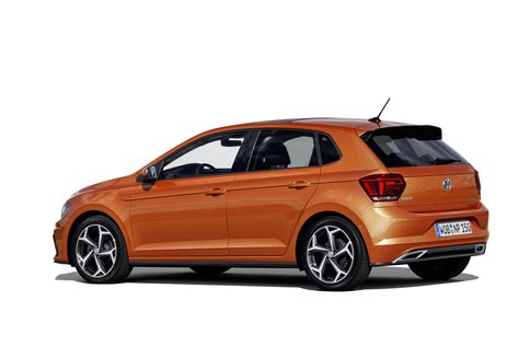 NEW VOLKSWAGEN POLO 2017, COMPACT AND SPACIOUS - Auto&Design