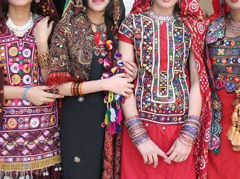 An Overview to Sindhi Cultural Products | PakStyle Fashion Blog