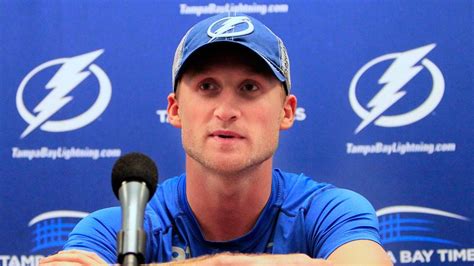 Steven Stamkos injury update: Status quo, some tissue discomfort ...